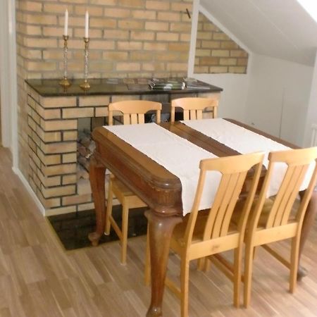 Trollhaettans Bed And Breakfast Εξωτερικό φωτογραφία
