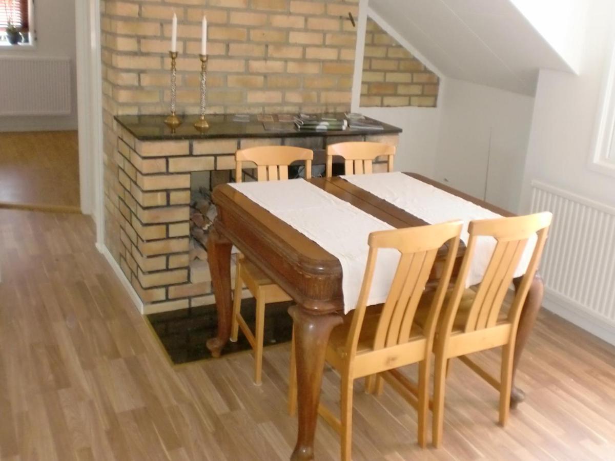 Trollhaettans Bed And Breakfast Εξωτερικό φωτογραφία