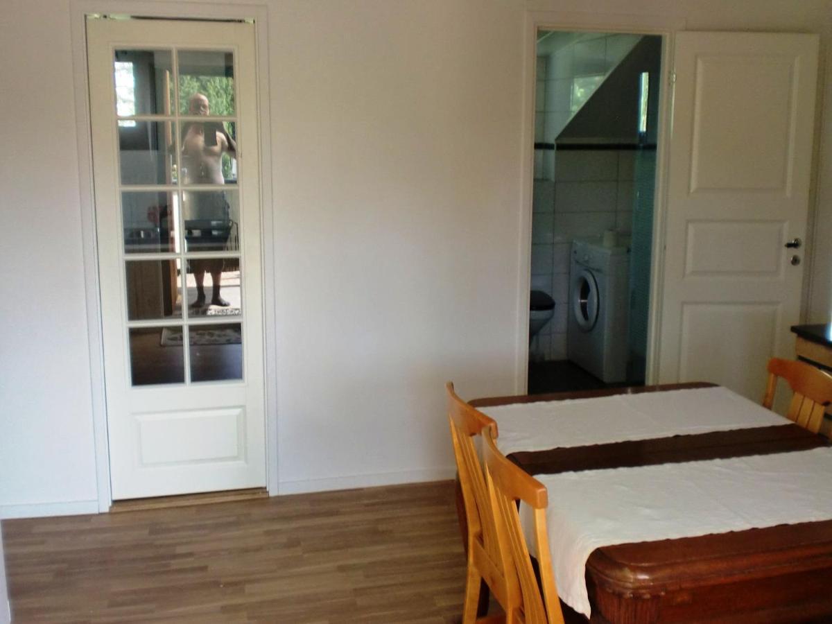 Trollhaettans Bed And Breakfast Εξωτερικό φωτογραφία