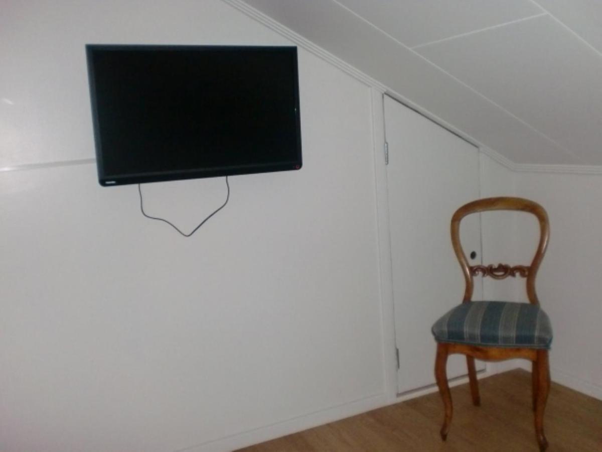 Trollhaettans Bed And Breakfast Δωμάτιο φωτογραφία